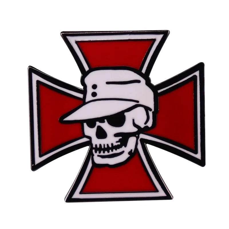 Skull iron Cross Pin